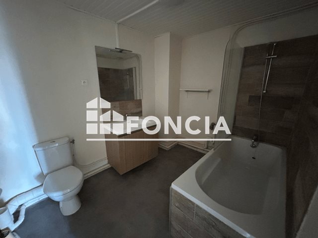 Appartement à louer, 36m², Marignane