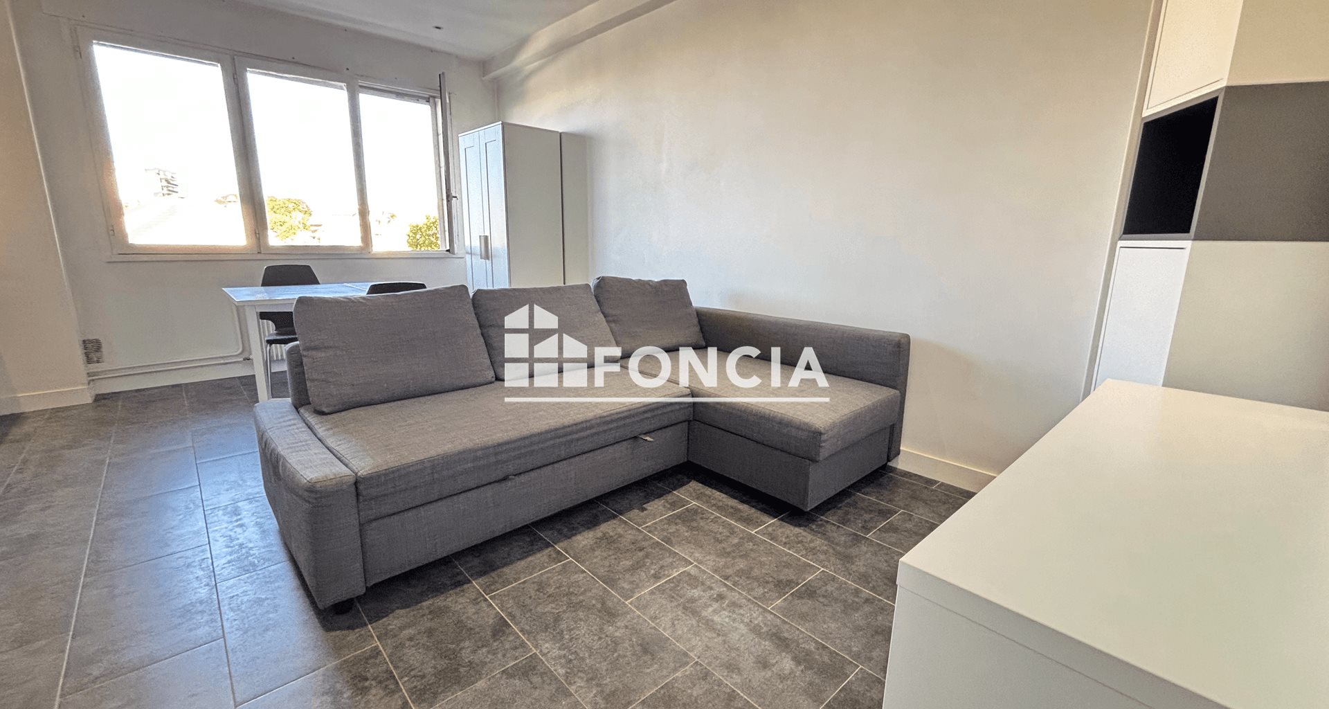 Appartement à louer, 28m², Clamart