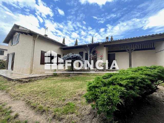 Maison à louer, 100m², Nontron