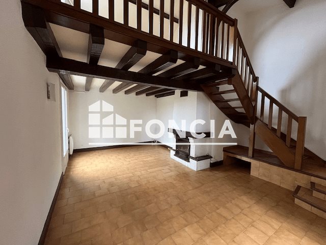Maison à louer, 100m², Nontron