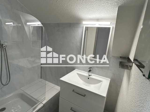Appartement à louer, 24m², Corenc