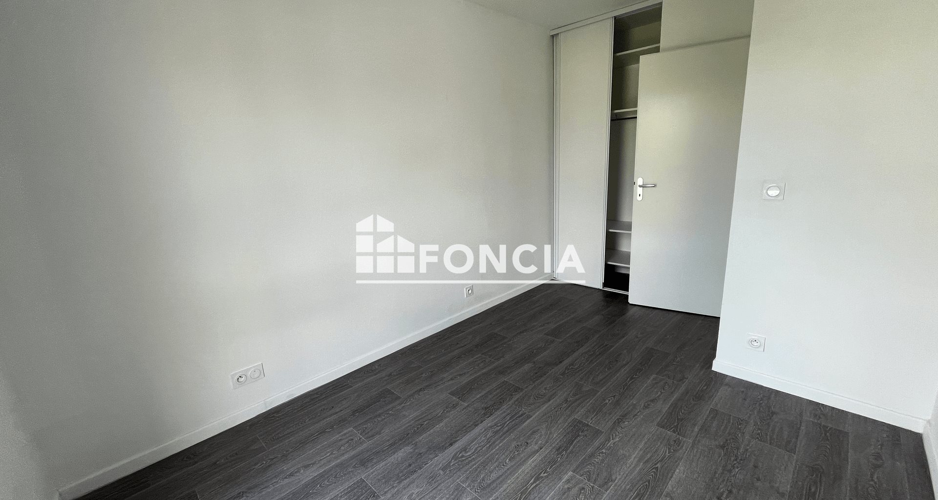 Appartement à louer, 74m², Pontault-Combault