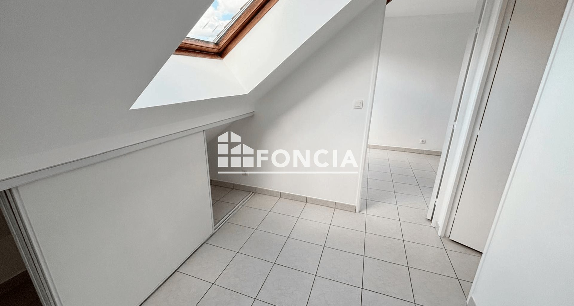 Appartement à louer, 34m², Gif-sur-Yvette