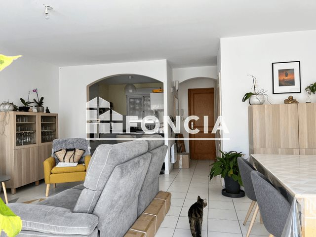 Maison à louer, 85m², Lunel