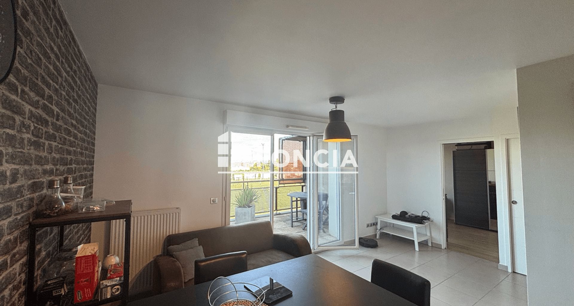 Appartement à louer, 41m², Meyzieu