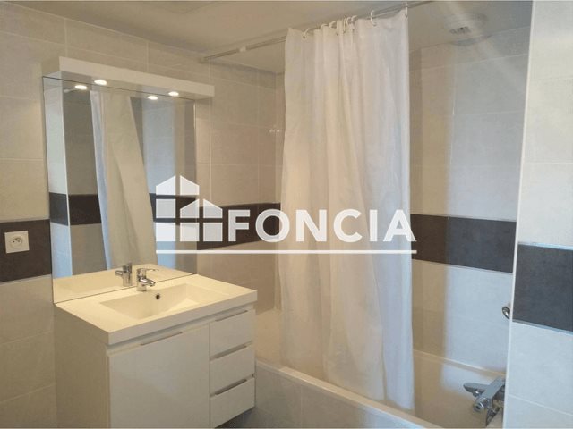 Appartement à louer, 49m², Saint-Raphaël
