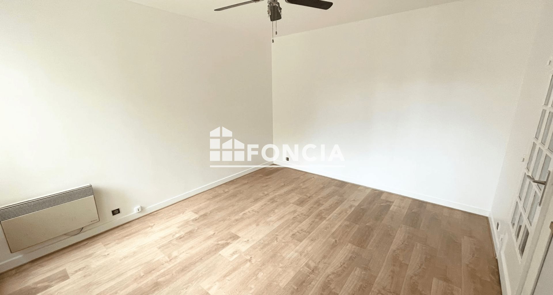 Appartement à louer, 23m², Bourg-la-Reine