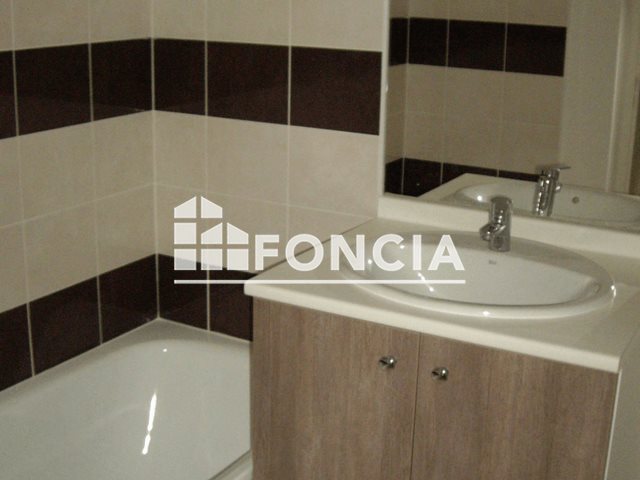 Appartement à louer, 43m², Montrabé