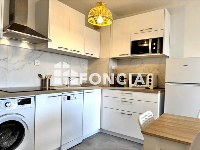 Appartement à louer, 34m², Hyères