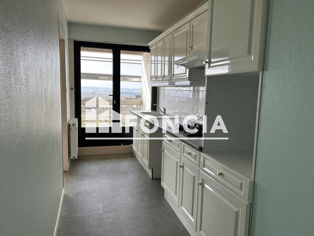 Maison à louer, 83m², Gien