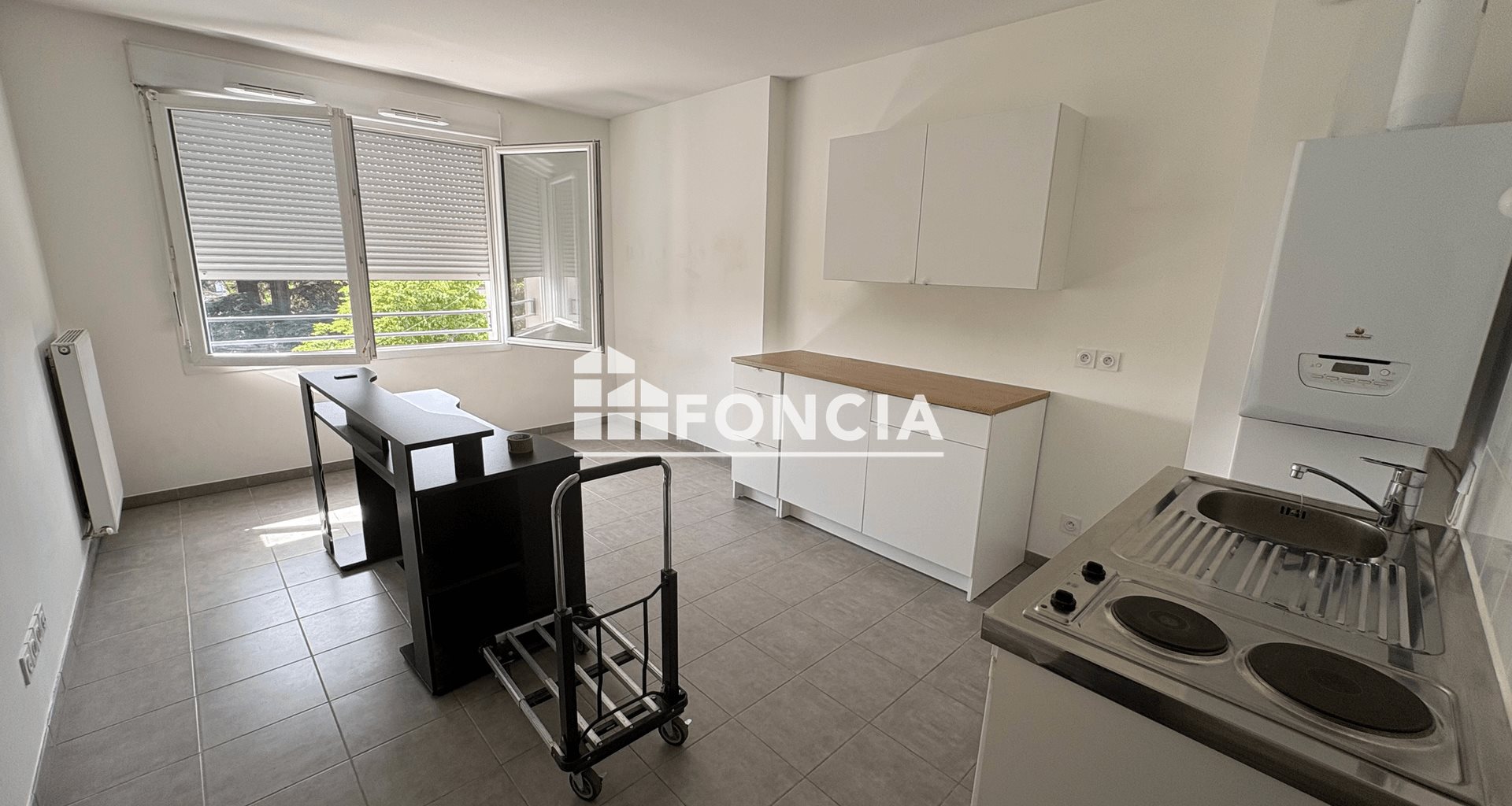Appartement à louer, 24m², Ecully