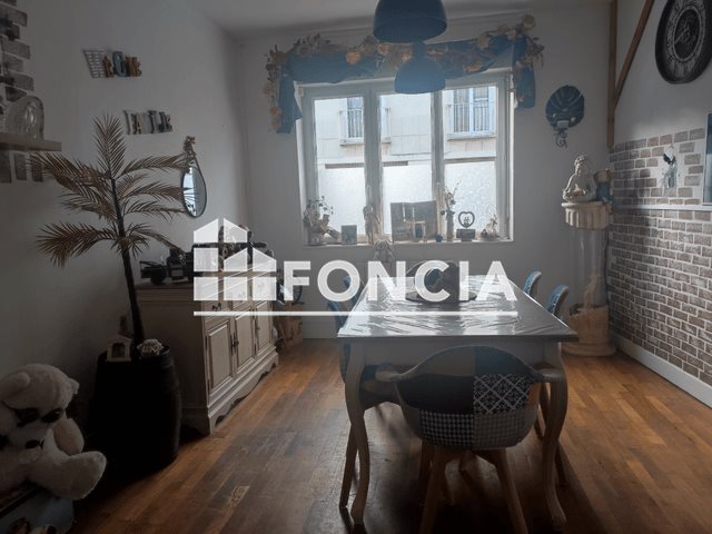 Maison à louer, 107m², Flers