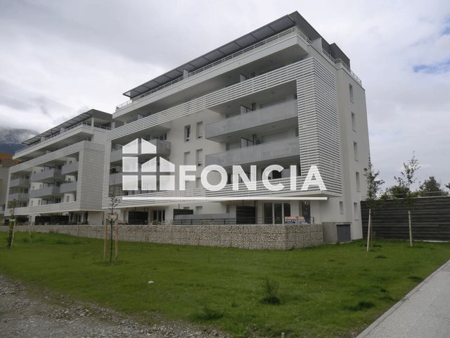 Appartement à louer, 60m², Saint-Egrève