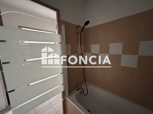 Appartement à louer, 36m², Lons