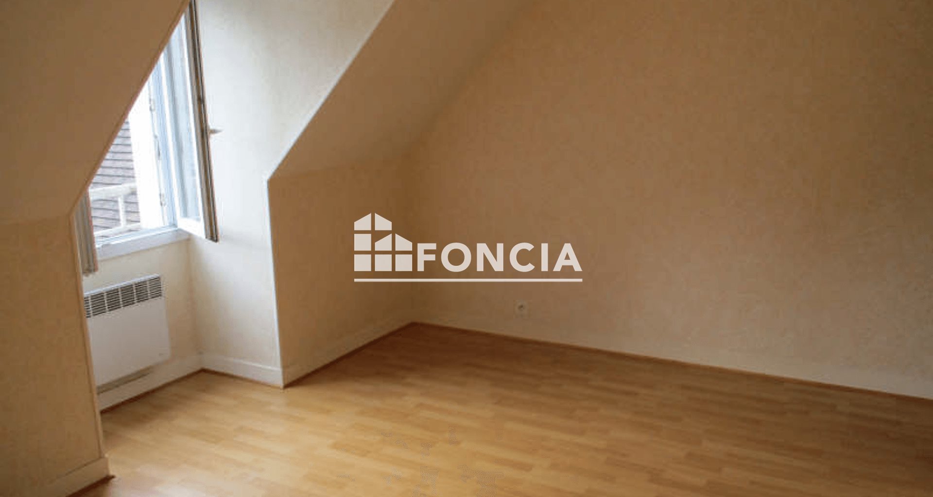 Appartement à louer, 49m², Etampes