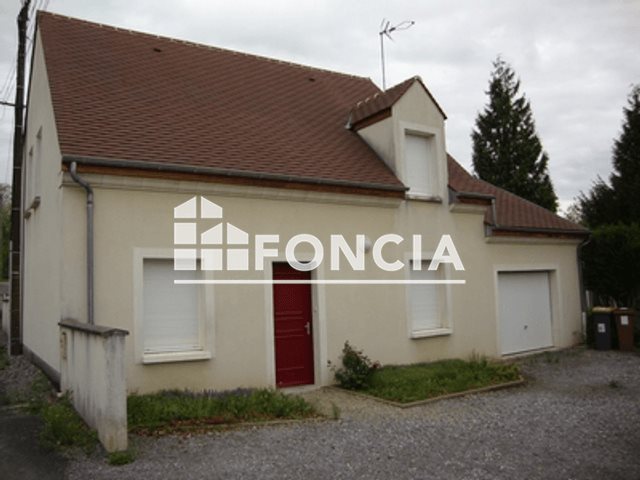 Maison à louer, 101m², Crépy
