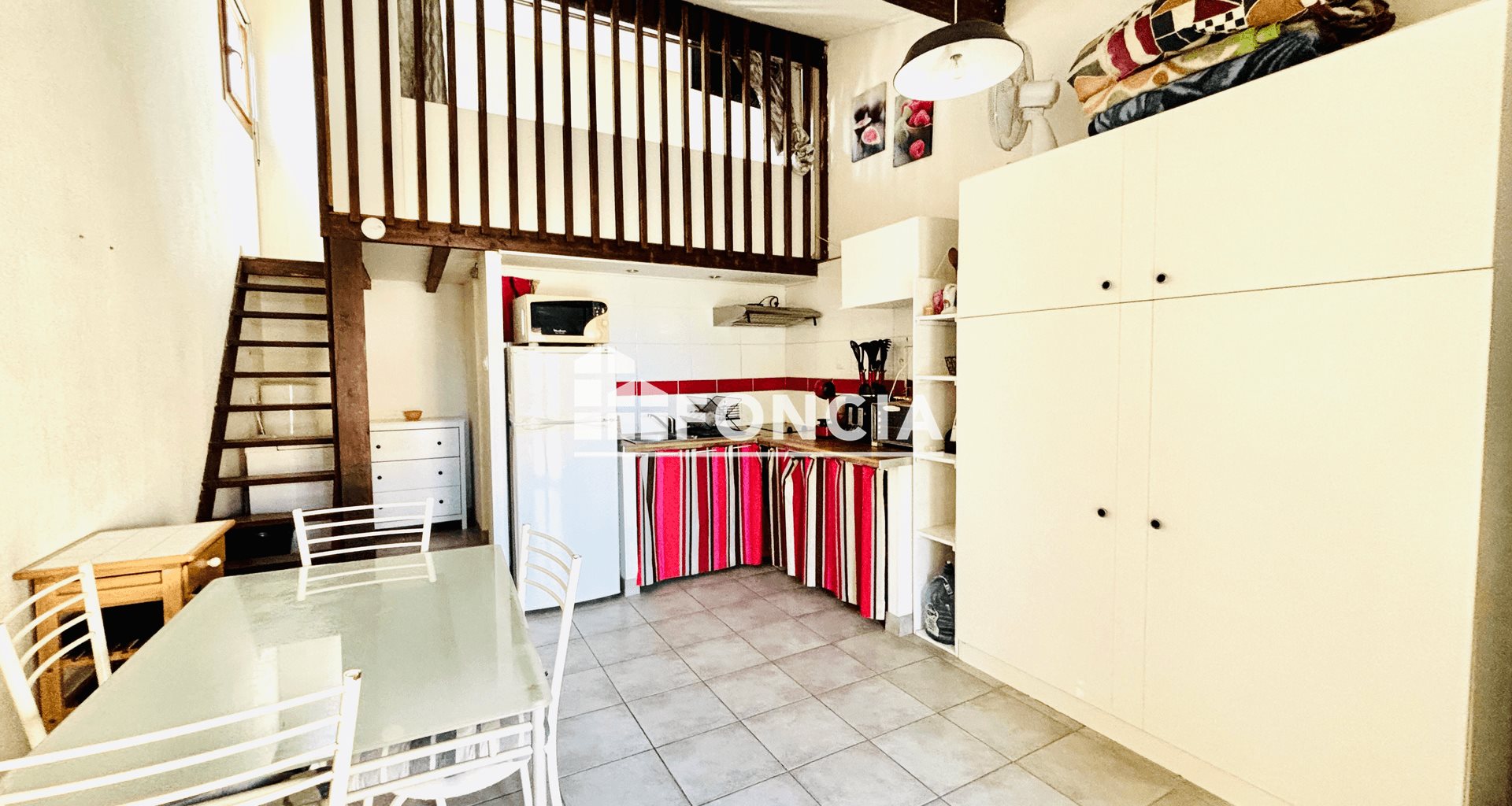 Maison à vendre, 30m², Gruissan