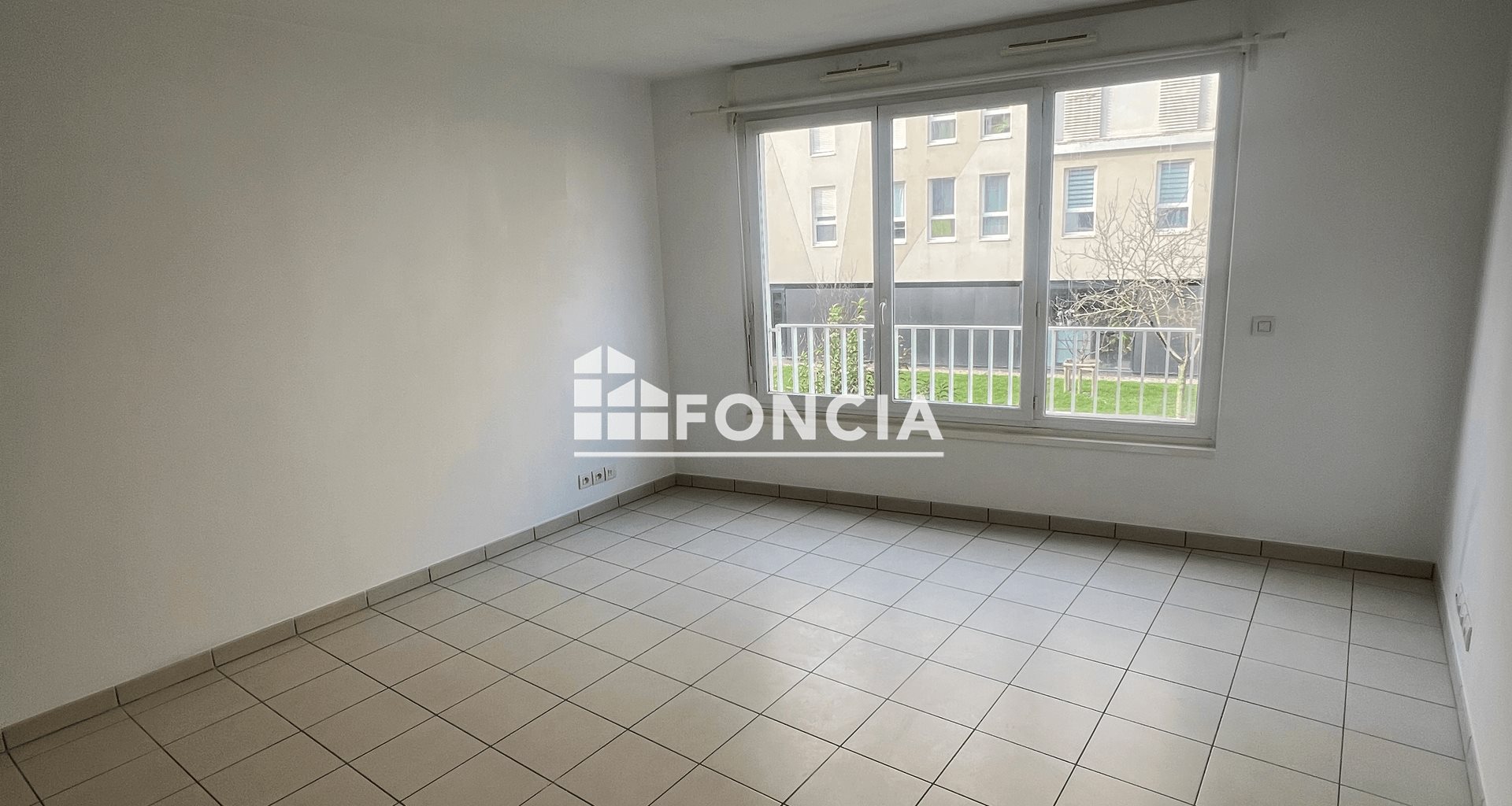 Appartement à louer, 27m², Issy-les-Moulineaux
