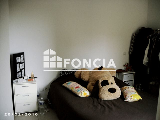 Appartement à louer, 35m², Grans