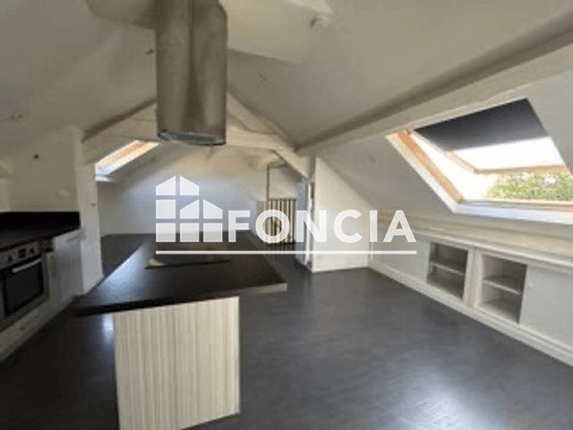 Appartement à louer, 47m², Billère
