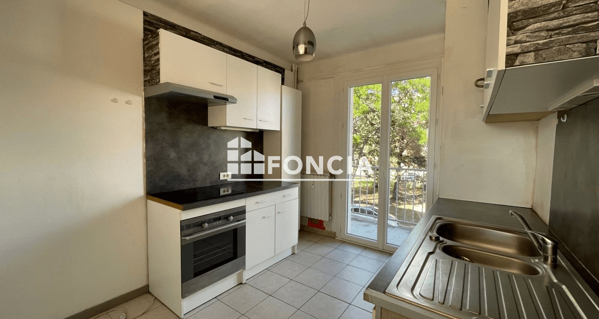 Appartement à louer, 55m², Orange