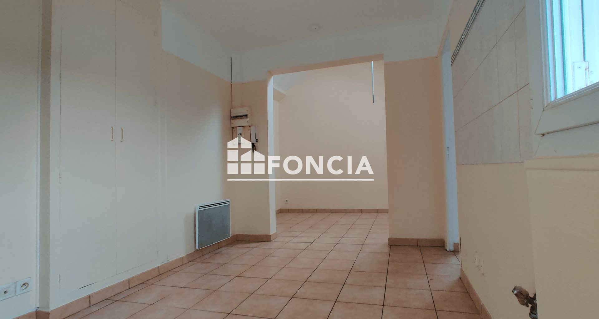 Appartement à louer, 23m², Corbeil-Essonnes