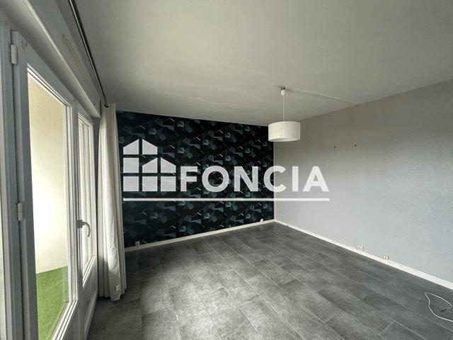 Appartement à louer, 77m², Metz