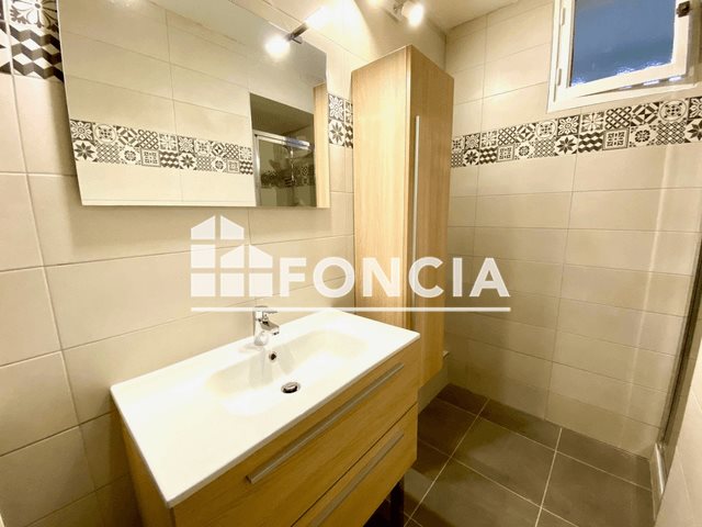 Appartement à louer, 65m², Vitrolles