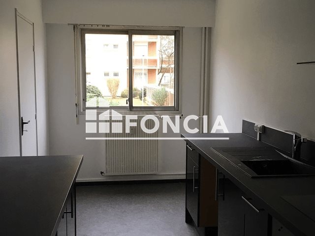 Appartement à louer, 68m², Dreux