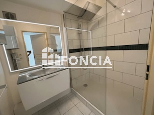 Appartement à louer, 45m², Hyères