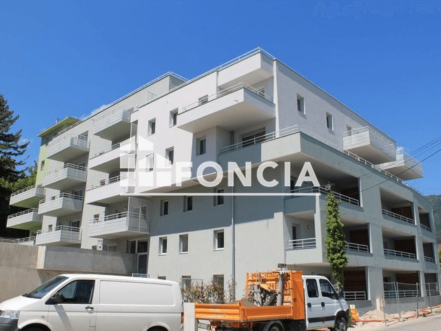 Appartement à louer, 27m², Gex