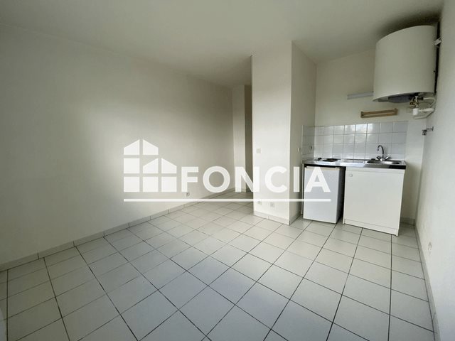 Appartement à louer, 17m², Talence