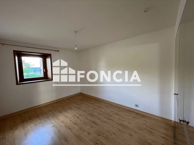 Appartement à louer, 72m², Prévessin-Moëns