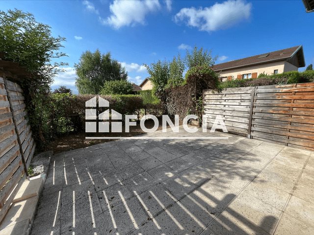 Appartement à louer, 72m², Prévessin-Moëns