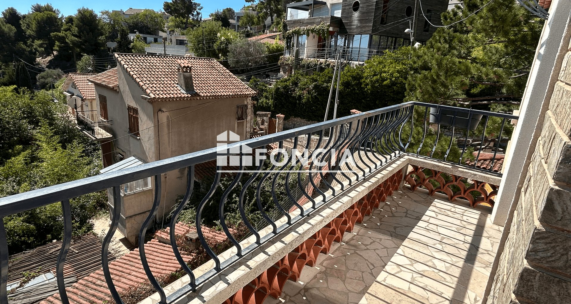 Appartement à louer, 80m², Marseille 8ème