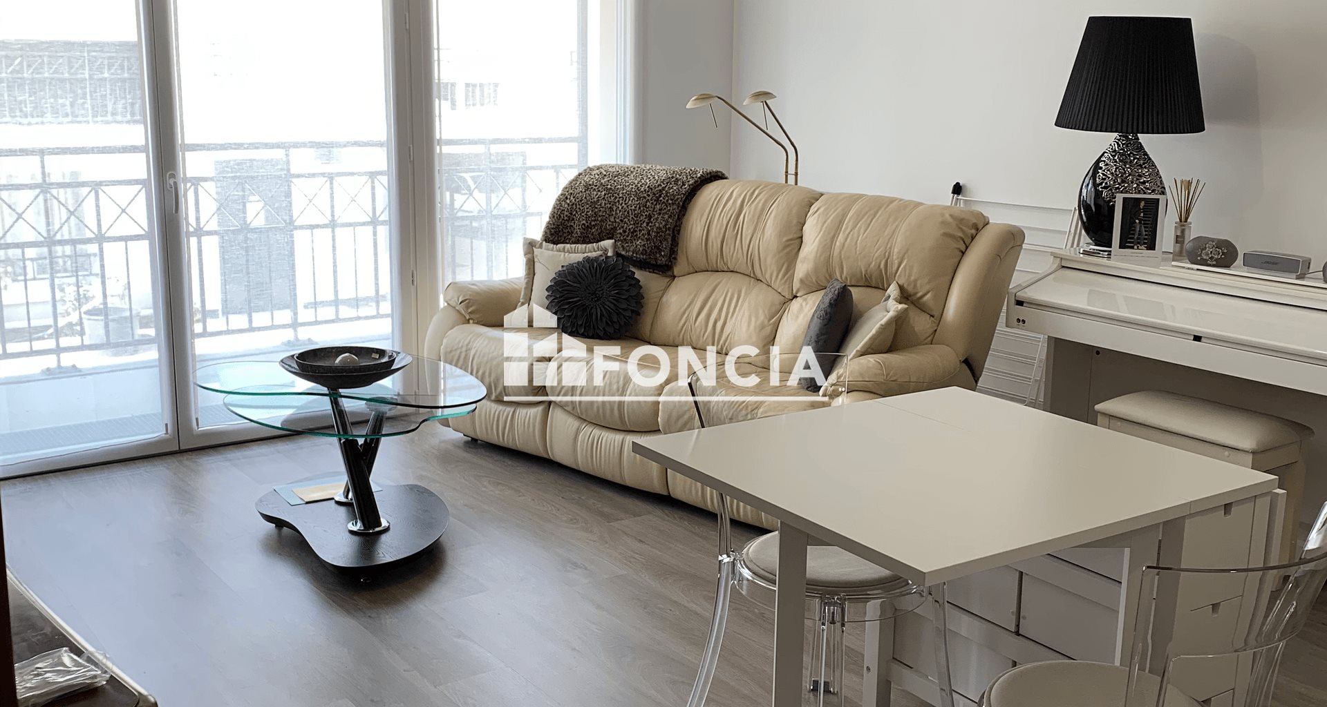 Appartement à louer, 64m², Domont