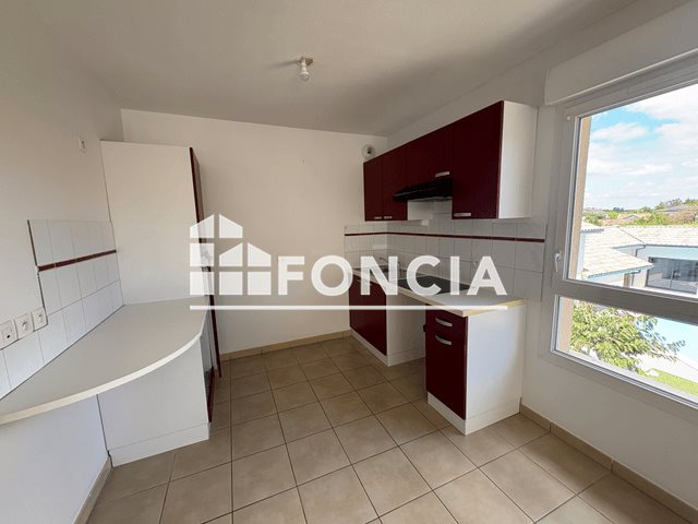 Appartement à louer, 69m², Pessac