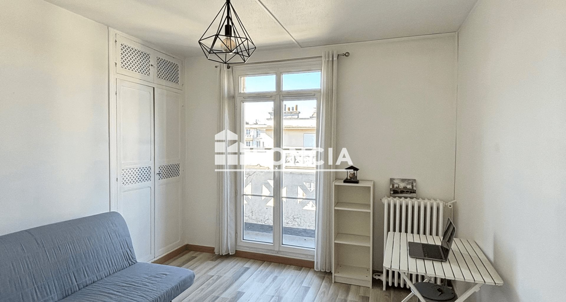 Appartement à louer, 20m², Colombes