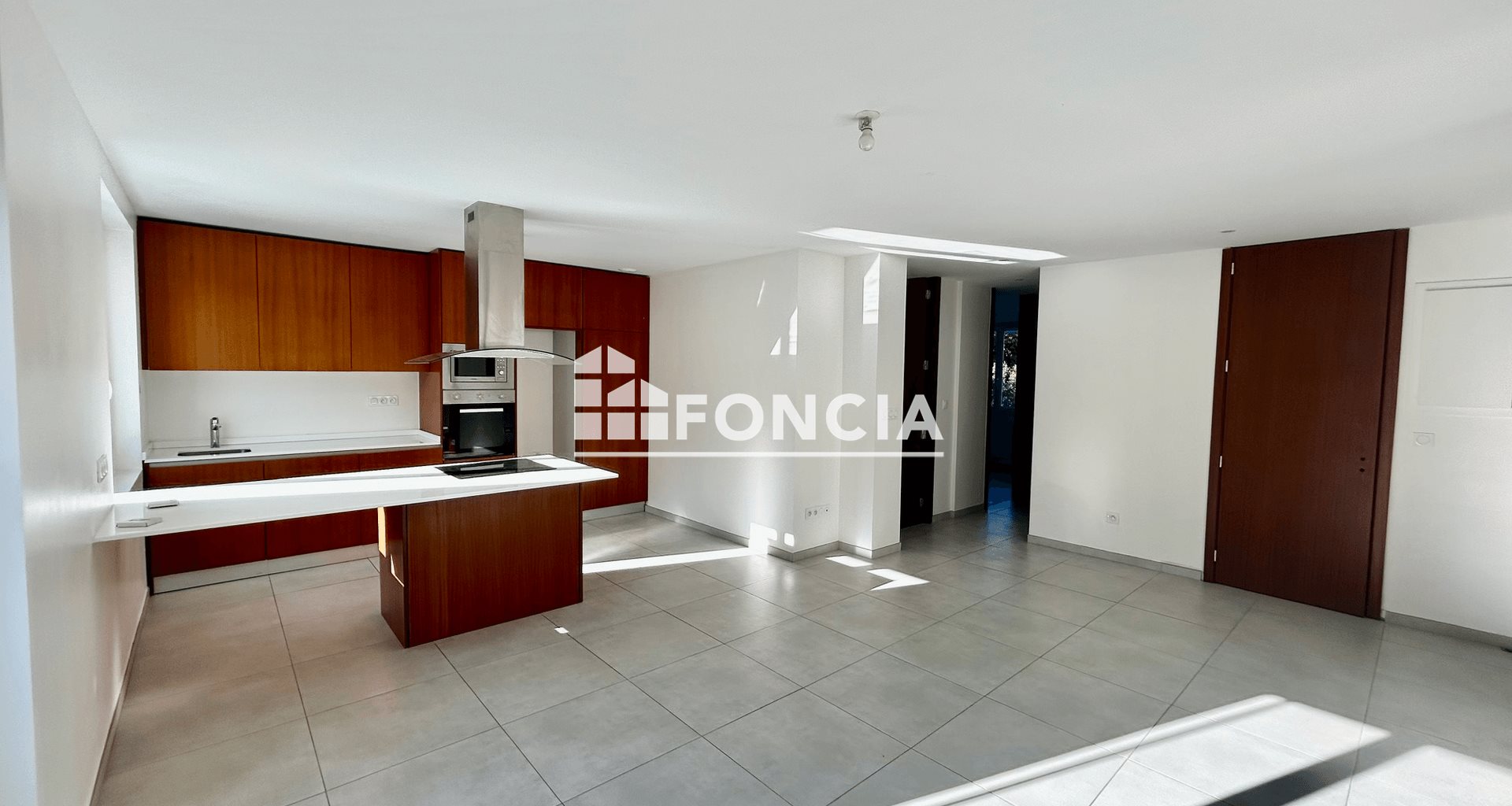 Appartement à louer, 74m², Bron