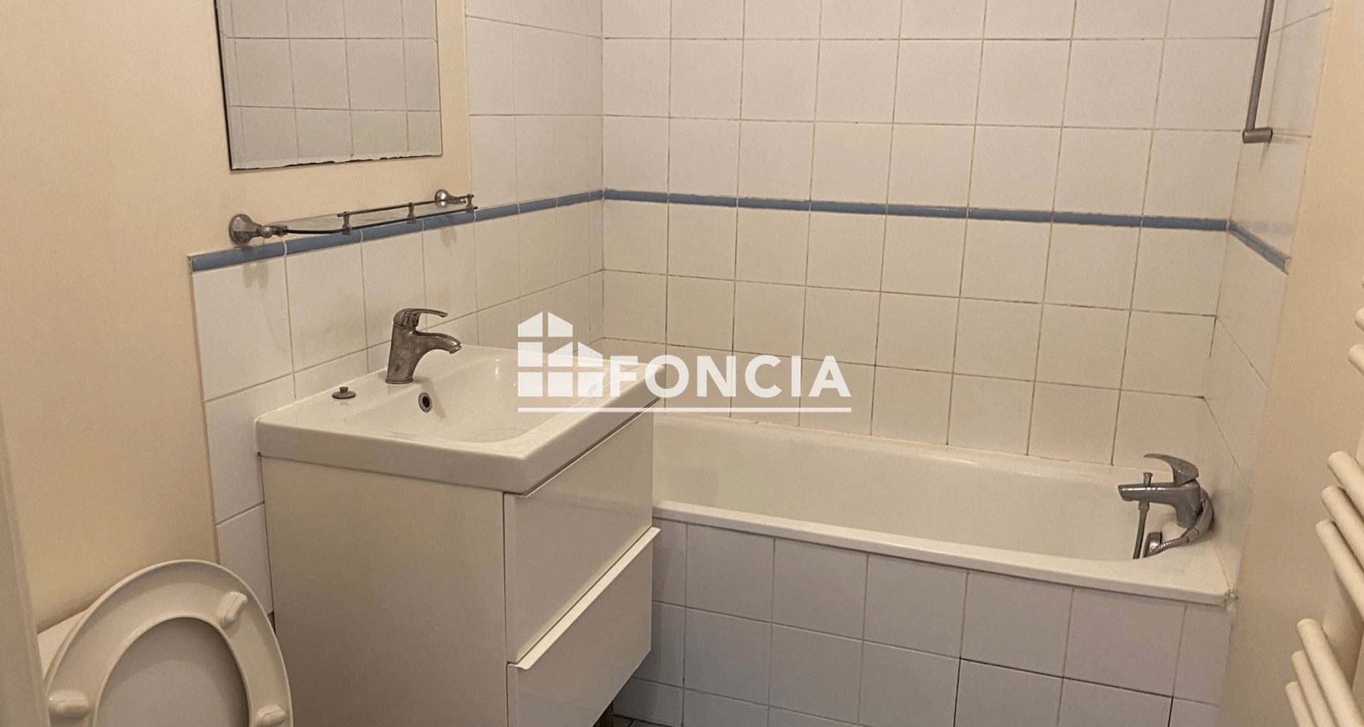 Appartement à louer, 29m², Evry