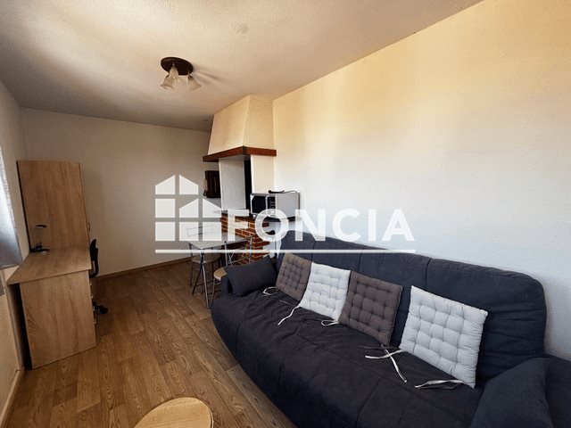 Appartement à louer, 16m², Agen