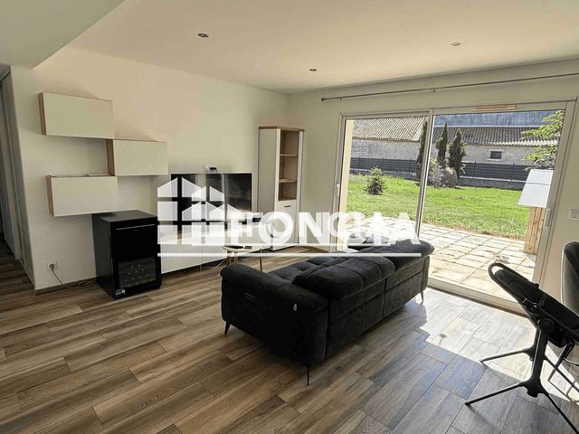 Maison à louer, 98m², Boé