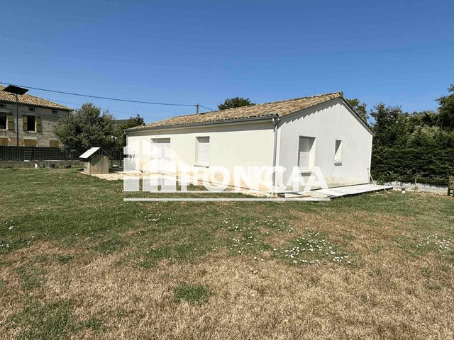 Maison à louer, 98m², Boé