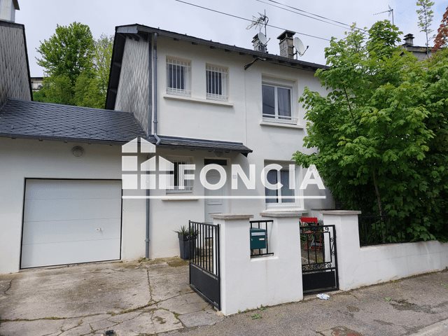 Maison à louer, 75m², Lacaune