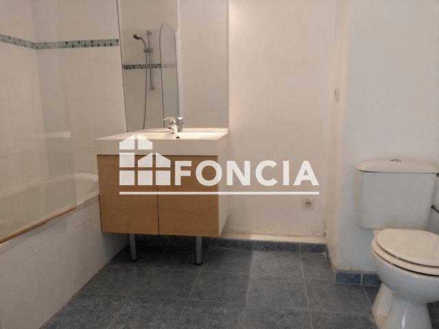 Appartement à louer, 40m², Cannes-la-Bocca