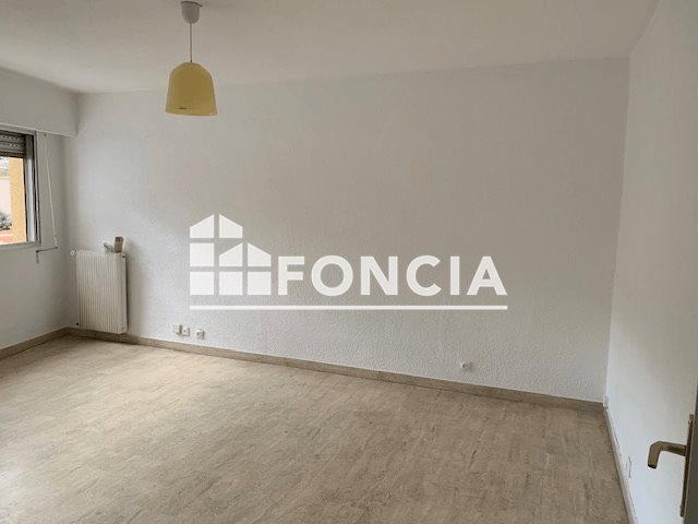 Appartement à louer, 32m², Saint-Laurent-du-Var