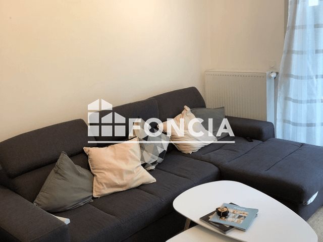 Appartement à louer, 40m², Gex