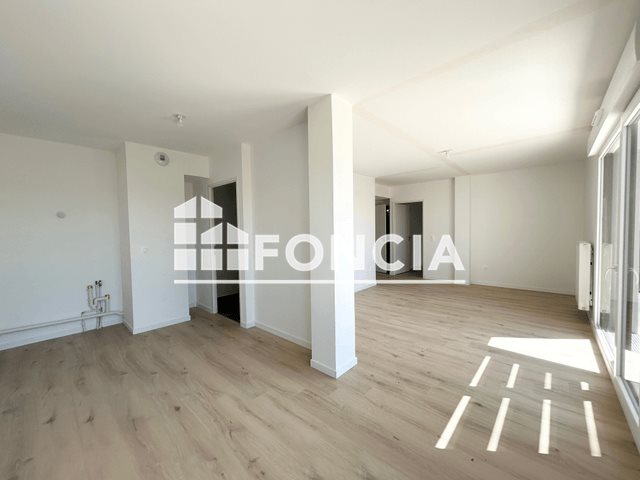 Appartement à louer, 68m², Floirac