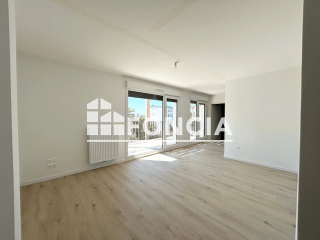 Appartement à louer, 68m², Floirac