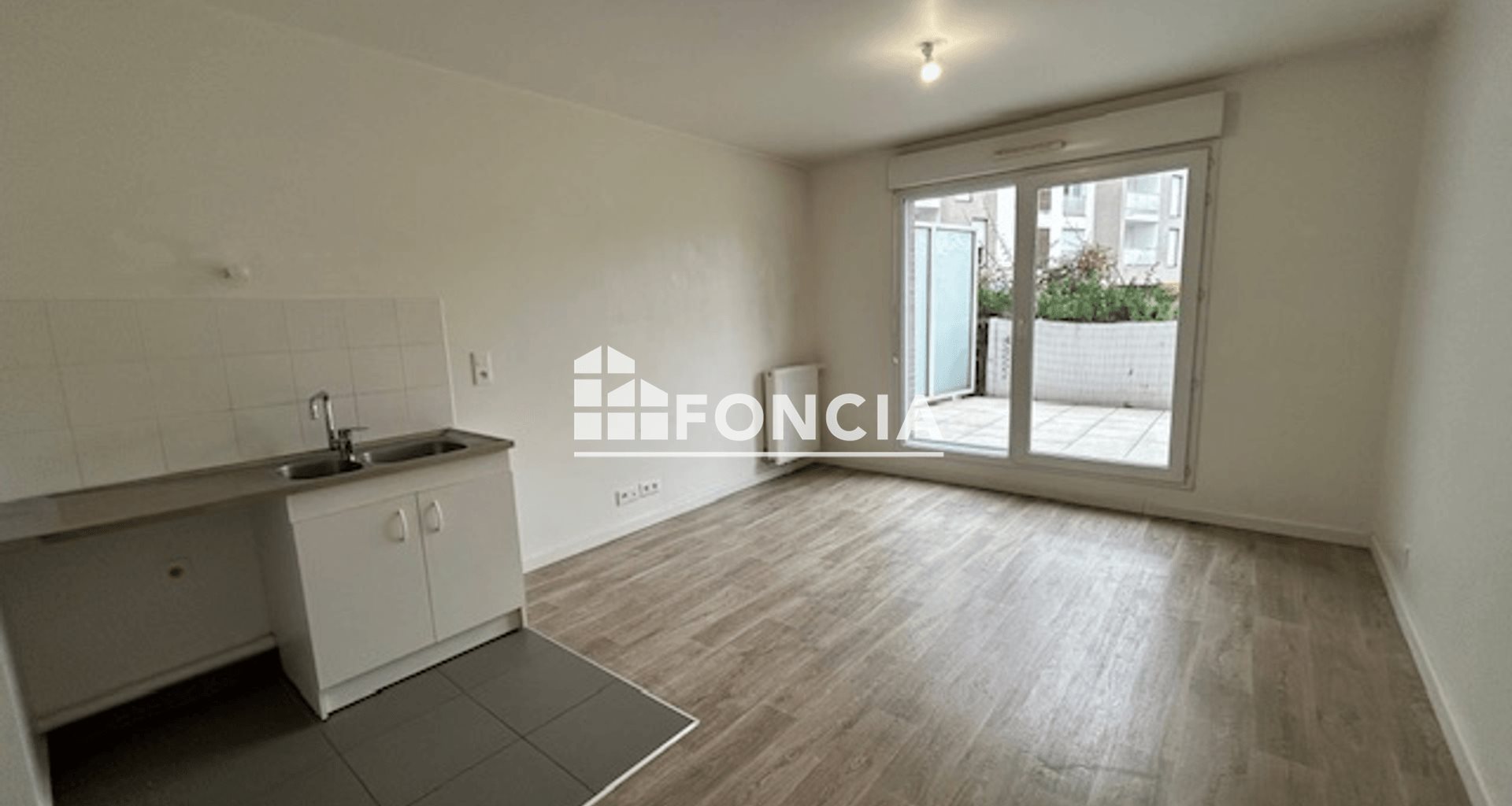 Appartement à louer, 40m², Cergy